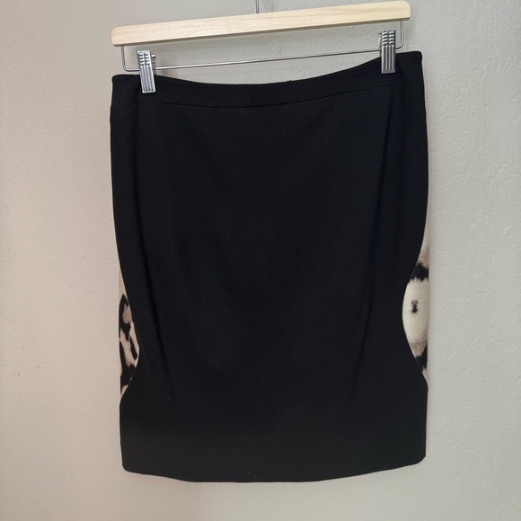 DIANE VON FURSTENBURG Mae Mikado Animal Print Pencil Skirt Wool Silk Knit Sz 10 - Picture 5 of 16